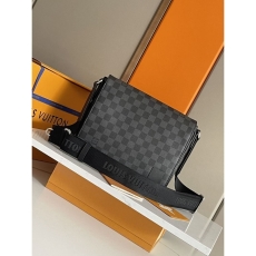 Mens Louis Vuitton Satchel Bags